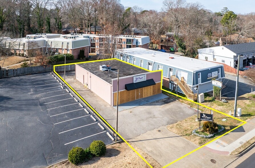 Primary Photo Of 13665 Warwick Blvd, Newport News Freestanding For Sale