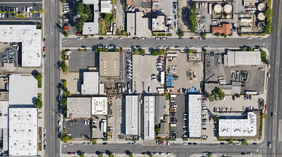 More Photos Of 3270 E Grant St, Signal Hill Land For Lease