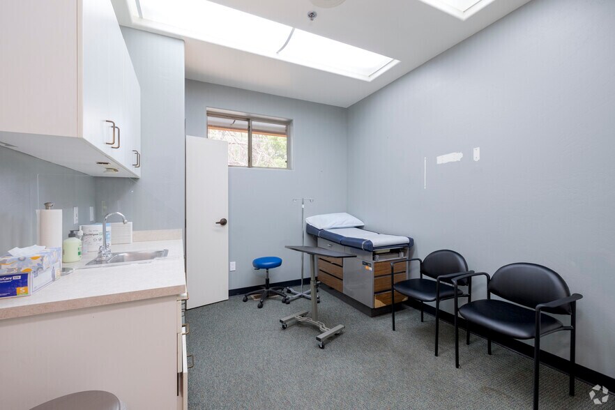 More Photos Of 120 Northview Rd, Sedona Skilled Nursing Facility For Lease