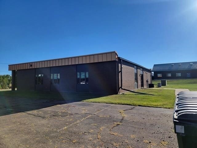 More Photos Of 700 E Division St, Neillsville Office For Sale