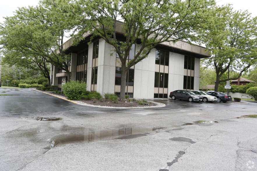 More Photos Of 3612 Lincoln Hwy, Olympia Fields Office For Lease