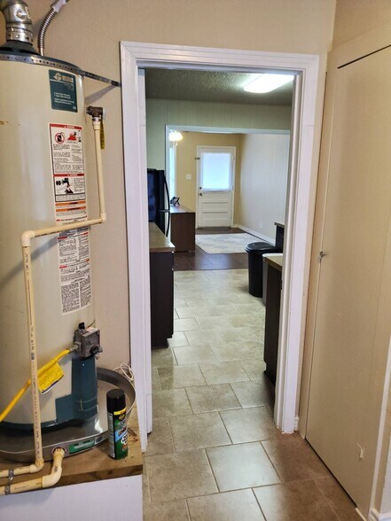 More Photos Of 5605 George Bush Dr, Katy Medical For Lease