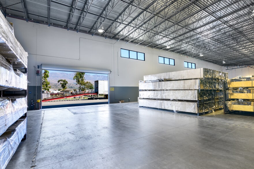 More Photos Of 1755 E Lemonwood Dr, Santa Paula Distribution For Sale