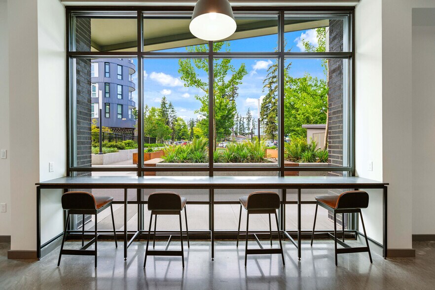 More Photos Of 17620 NE 69th Ct, Redmond Apartments For Lease