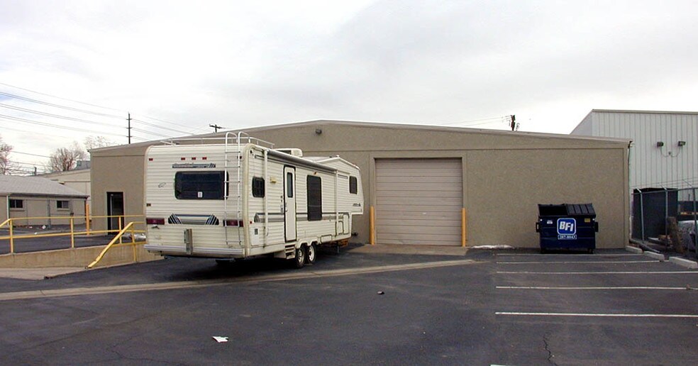 More Photos Of 1020 S Jason St, Denver Manufacturing For Lease