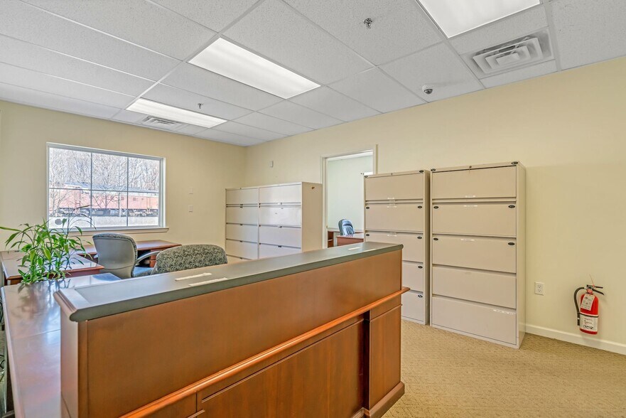 More Photos Of 575 State Route 10, Whippany Office For Lease