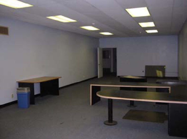 More Photos Of 4916-4930 Santa Anita Ave, El Monte Warehouse For Lease