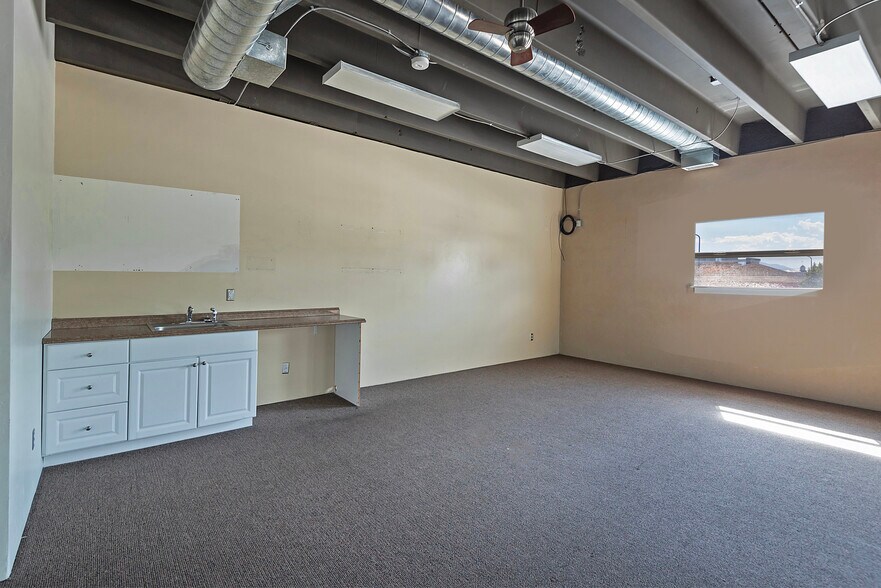 More Photos Of 821 E 400 S, Salt Lake City Storefront Retail Office For Sale