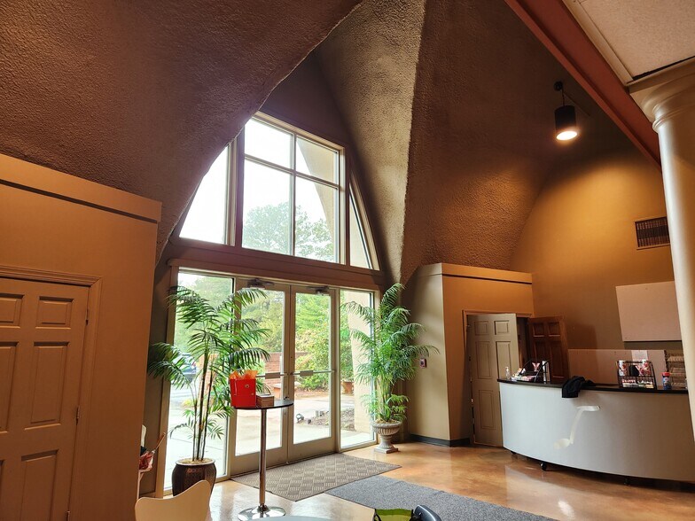 More Photos Of 521 W Grantham Rd, New Bern Specialty For Sale