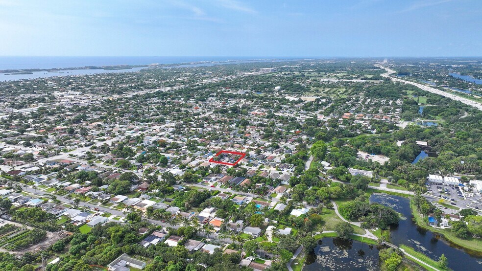 More Photos Of 1000 W Lakewood Rd, West Palm Beach Apartments For Sale
