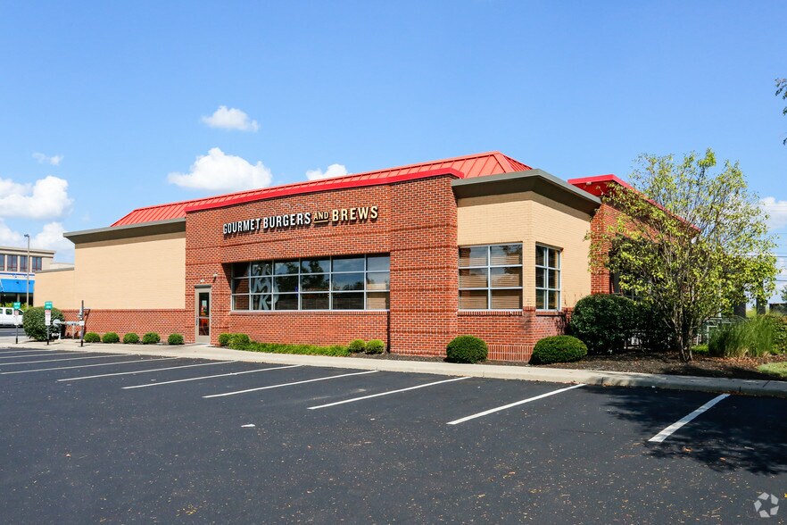 More Photos Of 5013 Bowen Dr, Mason Freestanding For Lease