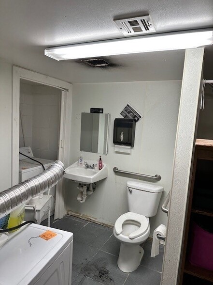 More Photos Of 3900 E Chandler Rd, Muskogee Religious Facility For Sale
