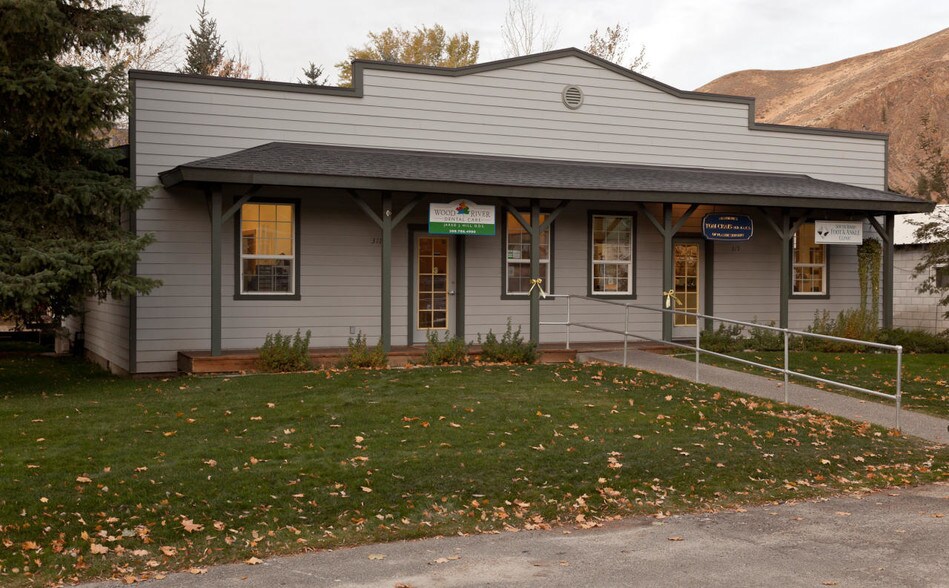 Primary Photo Of 315 S River St, Hailey Medical For Sale