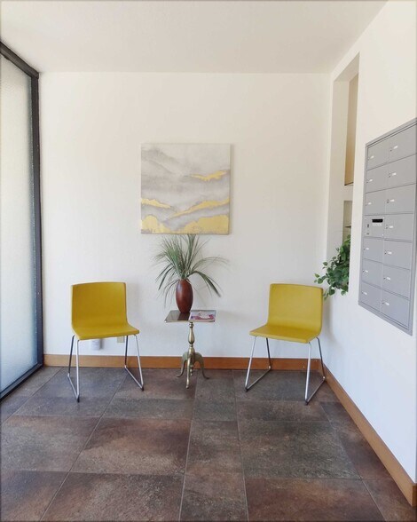 More Photos Of 4250 Pennsylvania Ave, La Crescenta Medical For Sale