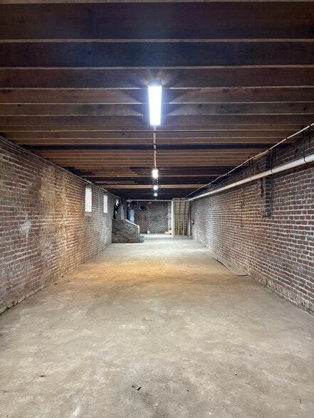 More Photos Of 640-642 N Cherry St, Winston-Salem Storefront Retail Office For Lease