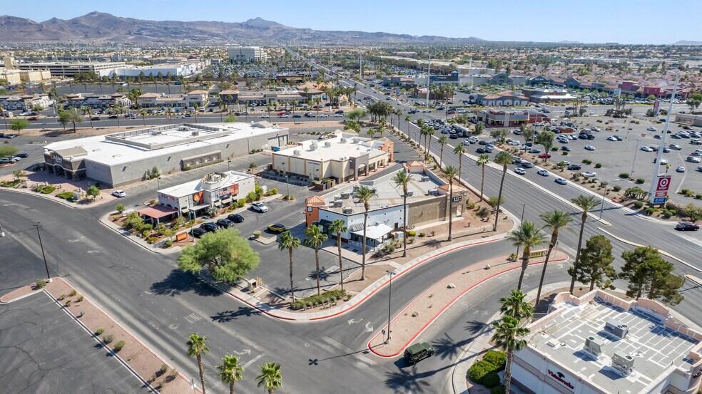 More Photos Of 675 Mall Ring Cir, Henderson Restaurant For Sale