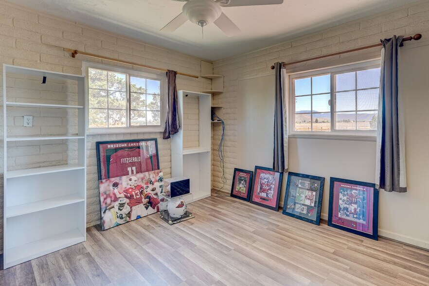 More Photos Of 7950 N Coyote Springs Rd, Prescott Valley Horse Stables For Sale