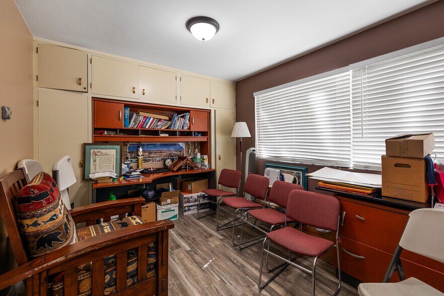 More Photos Of 375 S K St, Oxnard Religious Facility For Sale
