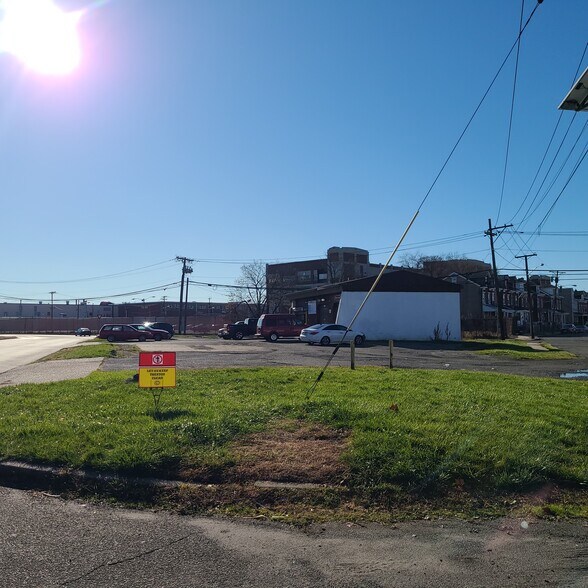 More Photos Of 660 W Ingham Ave, Ewing Auto Repair For Sale