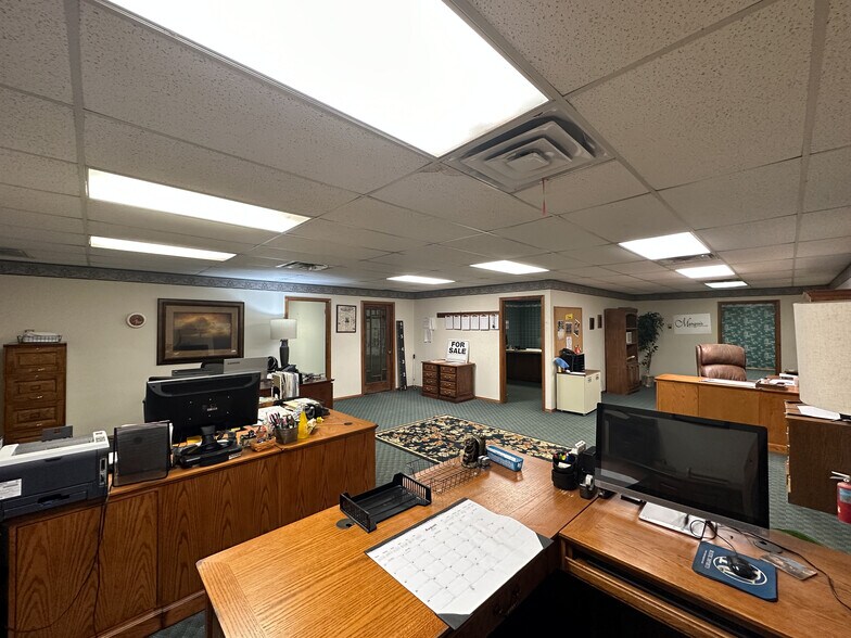 More Photos Of 20075 Malone Rd, Tecumseh Warehouse For Sale