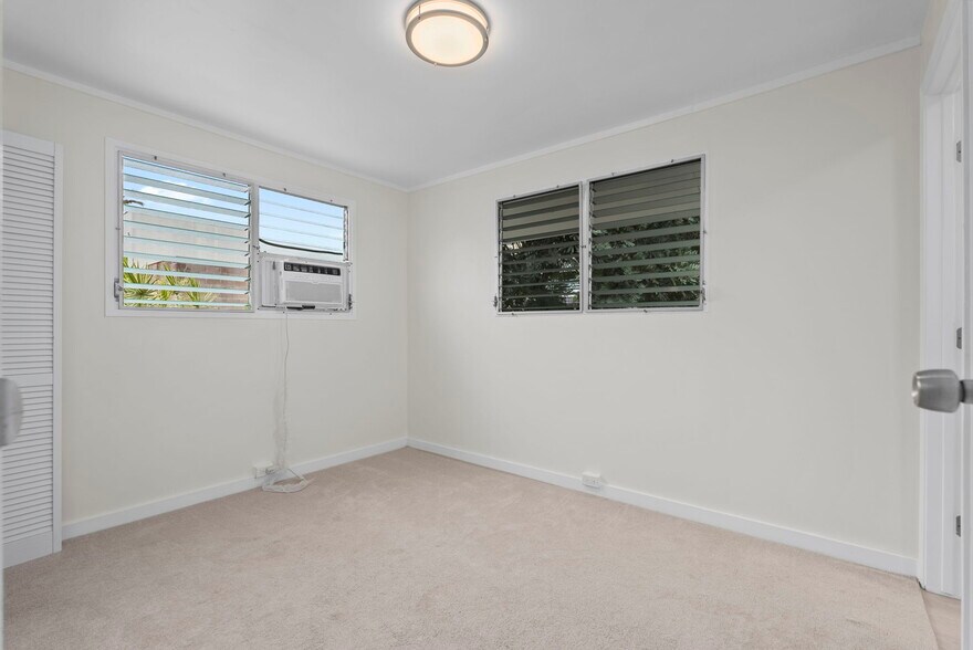 More Photos Of 1113 Villa Ln, Honolulu Flex For Sale