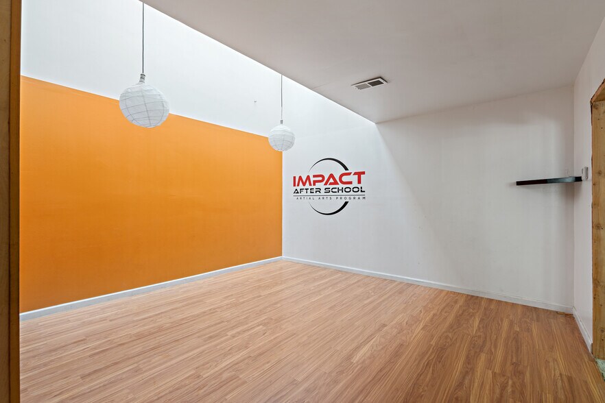 More Photos Of 2411 Santa Clara Ave, Alameda General Retail For Sale