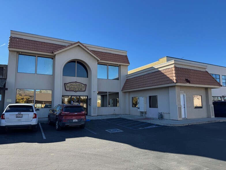 More Photos Of 113 E F St, Tehachapi Medical For Sale