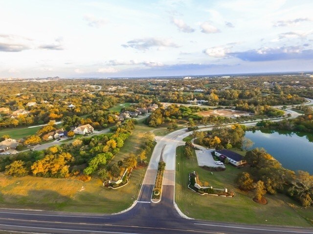 More Photos Of 4114 Lake Atlas Dr, Bryan Storefront For Lease