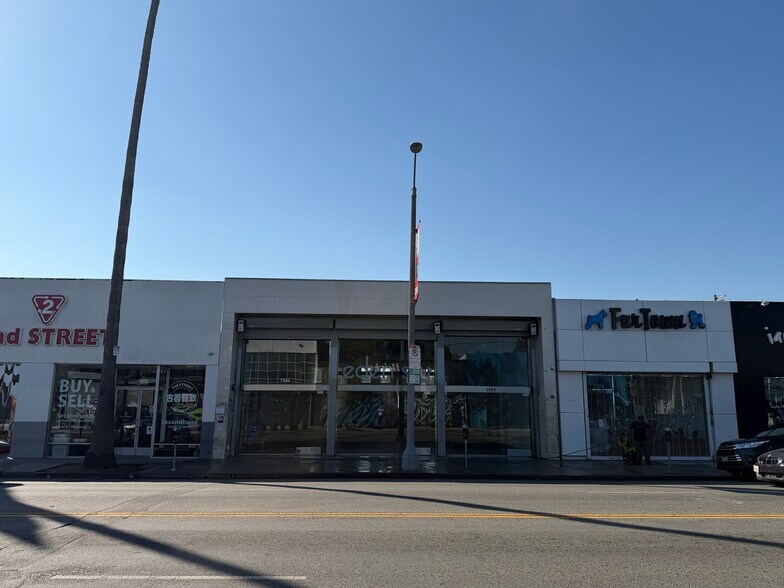More Photos Of 7564-7568 Melrose Ave, Los Angeles Storefront For Lease