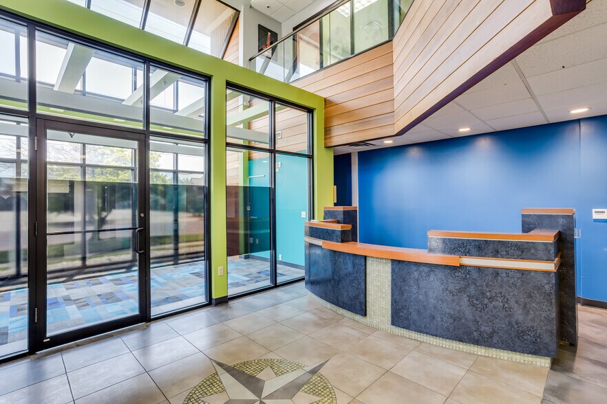 More Photos Of 500 W 1 St Ave, Hutchinson Office For Sale