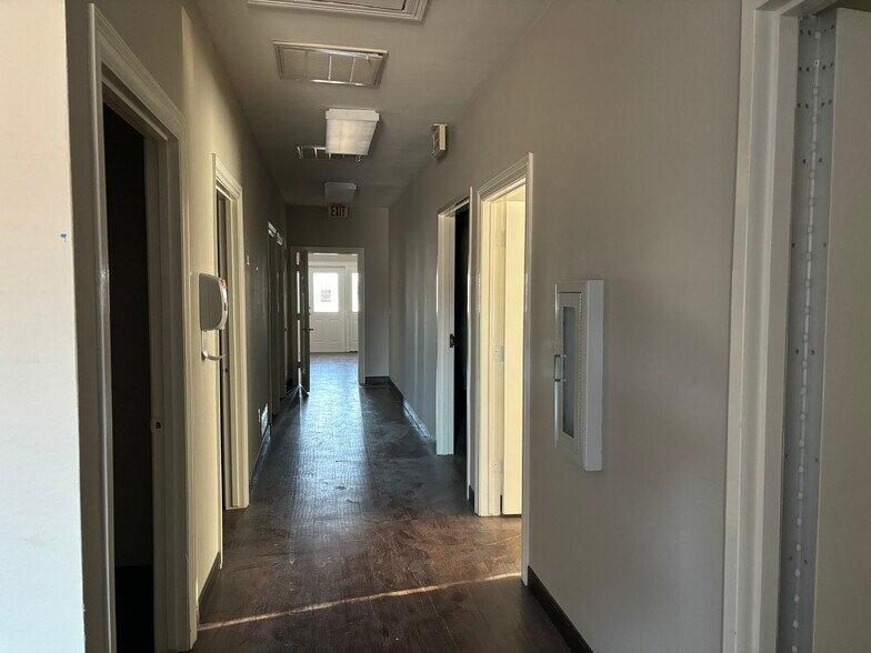 More Photos Of 649 Alsbury Blvd, Burleson Medical For Lease