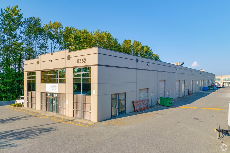 More Photos Of 8352 130th St, Surrey Light Distribution For Sale