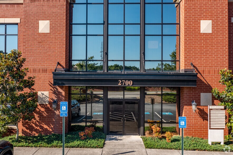 More Photos Of 2700 N Berkeley Lake Rd, Duluth Office For Lease