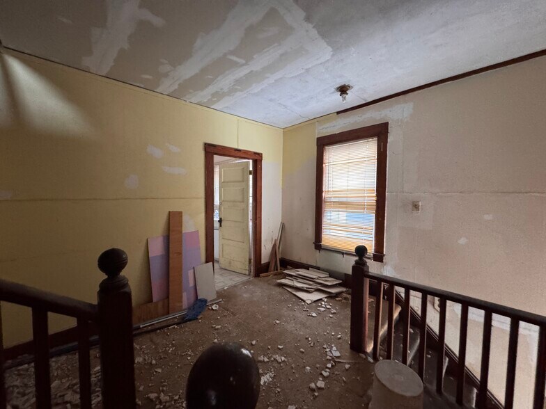 More Photos Of 64 Union St, Vernon Apartments For Sale