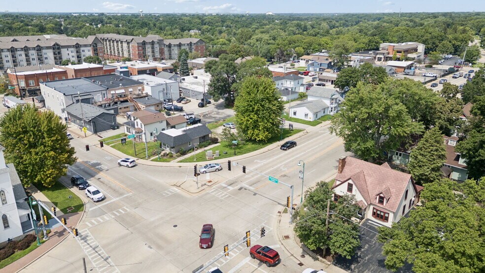 More Photos Of 6 E Washington St, Oswego Office For Sale
