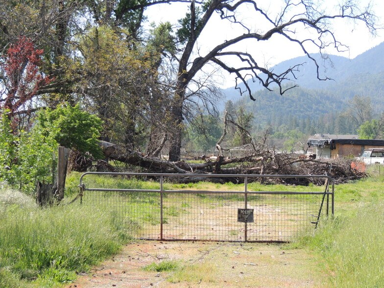 More Photos Of 21720 S State Highway 29, Middletown Storefront Retail Office For Sale