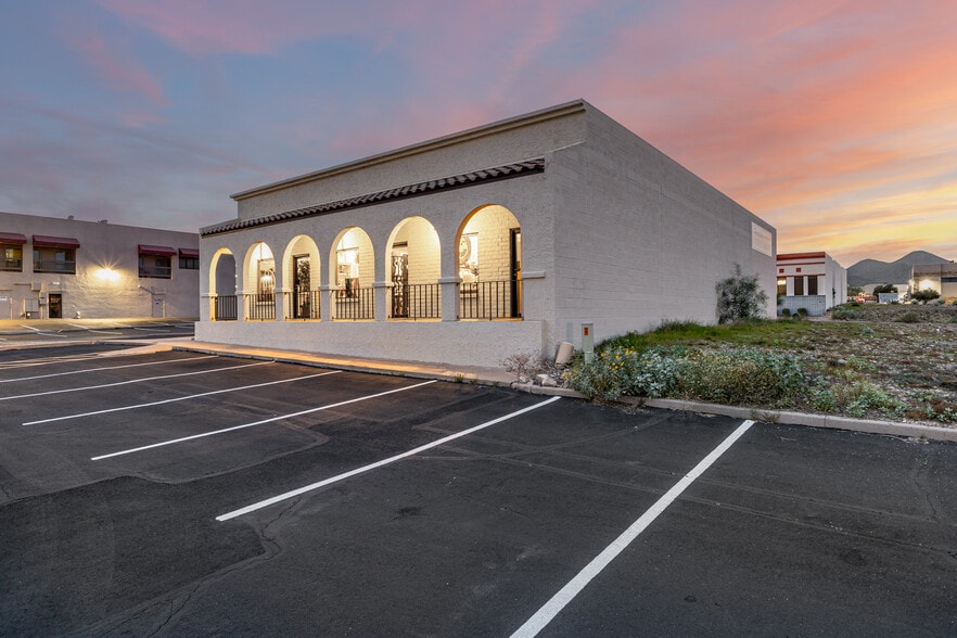 More Photos Of 13033 N Verde River Dr, Fountain Hills Freestanding For Sale