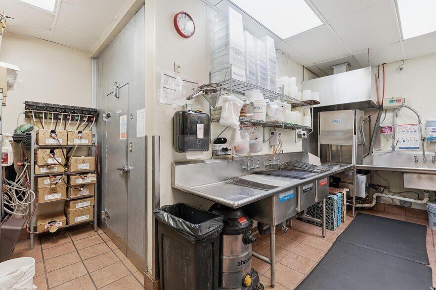 More Photos Of 620 E Highway 260, Payson Restaurant For Sale