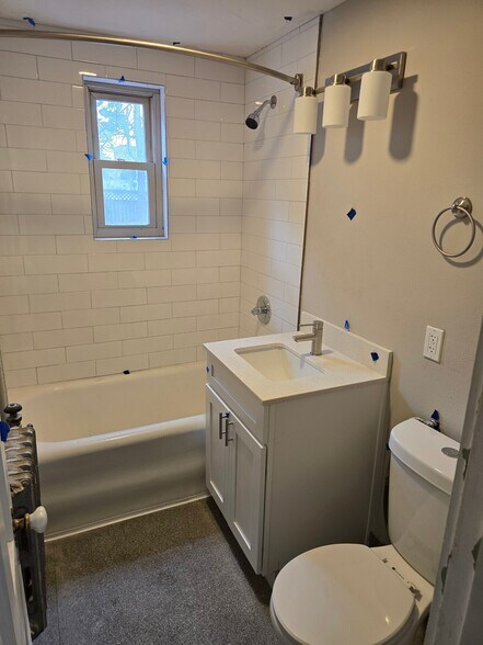 More Photos Of 522 W Adams St, Muncie Apartments For Sale