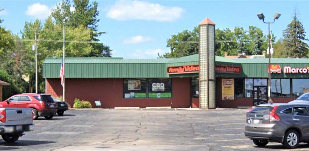 More Photos Of 1121 Main St, Keokuk General Retail For Lease