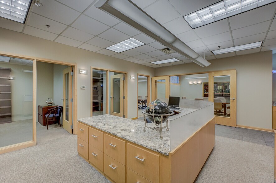 More Photos Of 1201 Yale Pl, Minneapolis Apartments For Sale