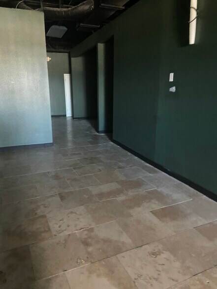 More Photos Of 7602 S Staples St, Corpus Christi Storefront Retail Office For Sale