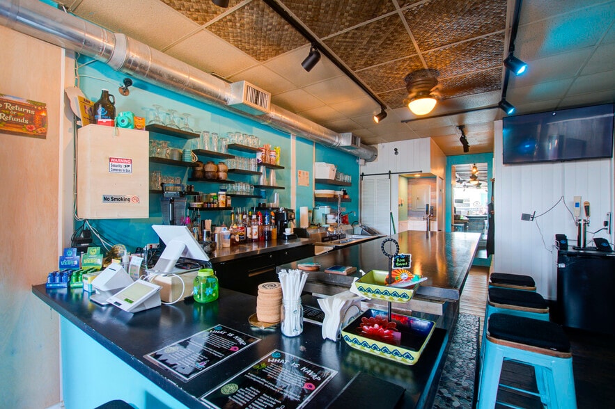 More Photos Of 300 Flagler Ave, New Smyrna Beach Storefront Retail Residential For Lease