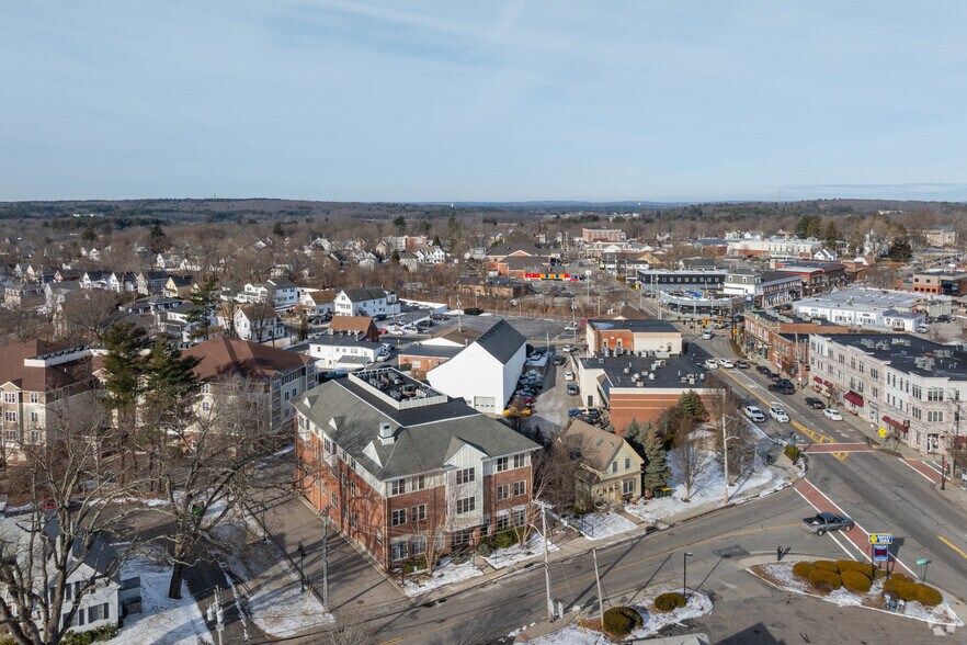 More Photos Of 9 Summer St, Franklin Medical For Lease