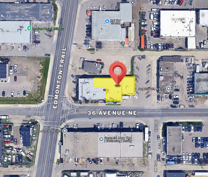 More Photos Of 520 36 Av NE, Calgary Showroom For Lease