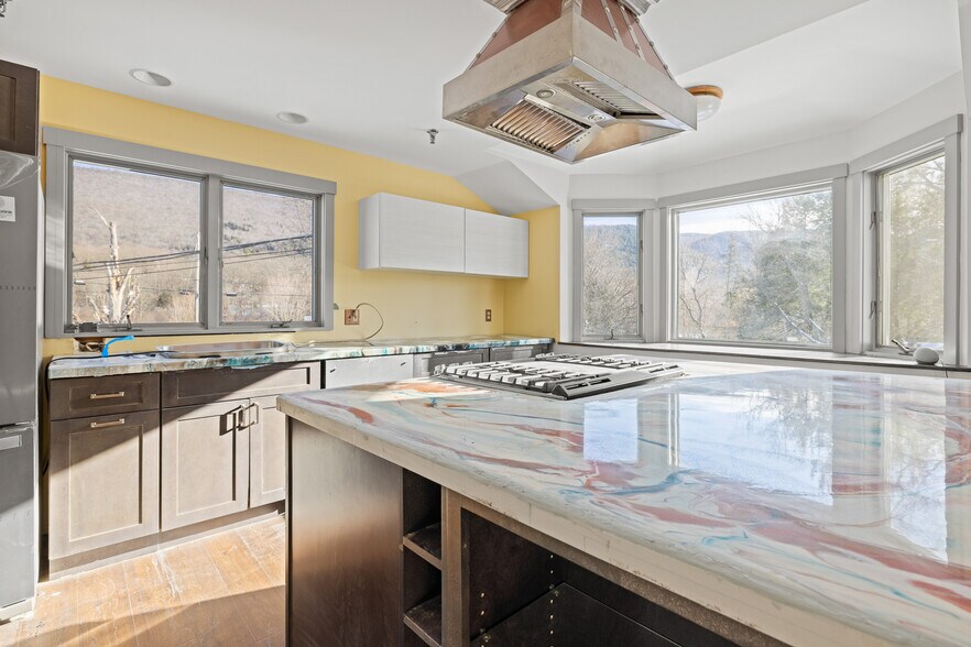 More Photos Of 1844 Depot St, Manchester Center Restaurant For Sale