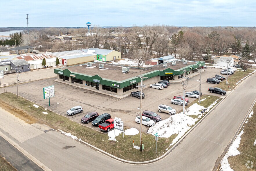 More Photos Of 13185-13205 Saint Croix Ave, Lindstrom General Retail For Sale