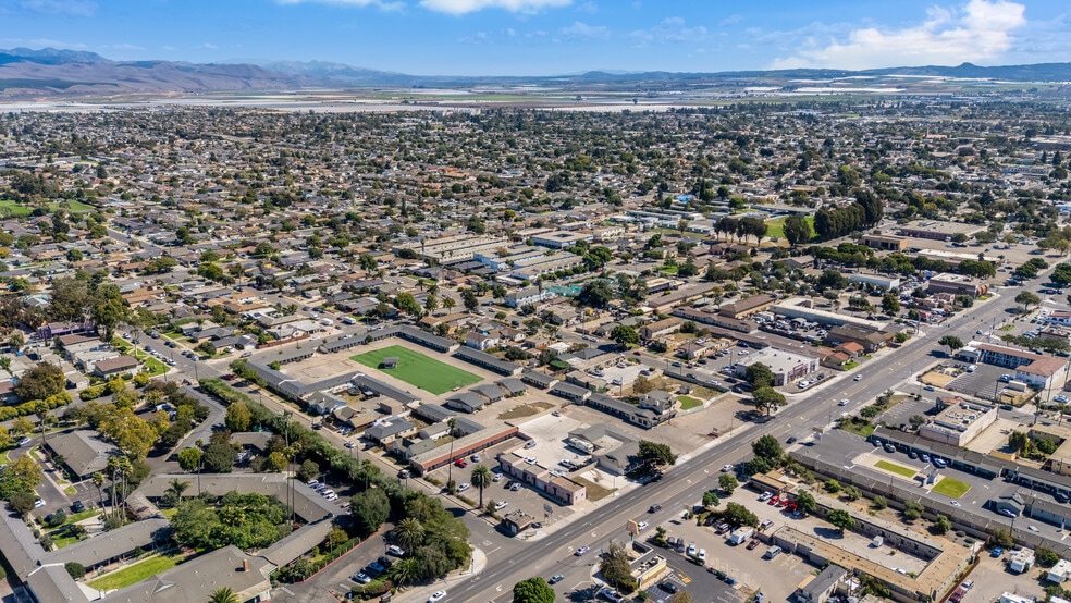 More Photos Of 1330 N Broadway, Santa Maria Hotel For Sale