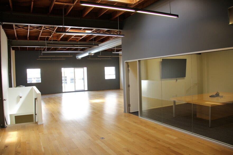 More Photos Of 811-821 Sansome St, San Francisco Office For Lease