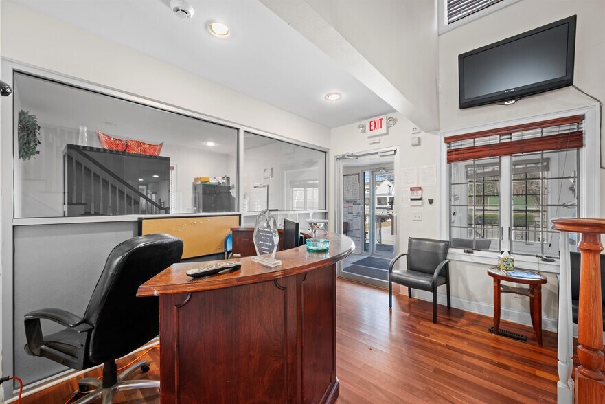 More Photos Of 1195 State Route 208, Monroe Unknown For Lease